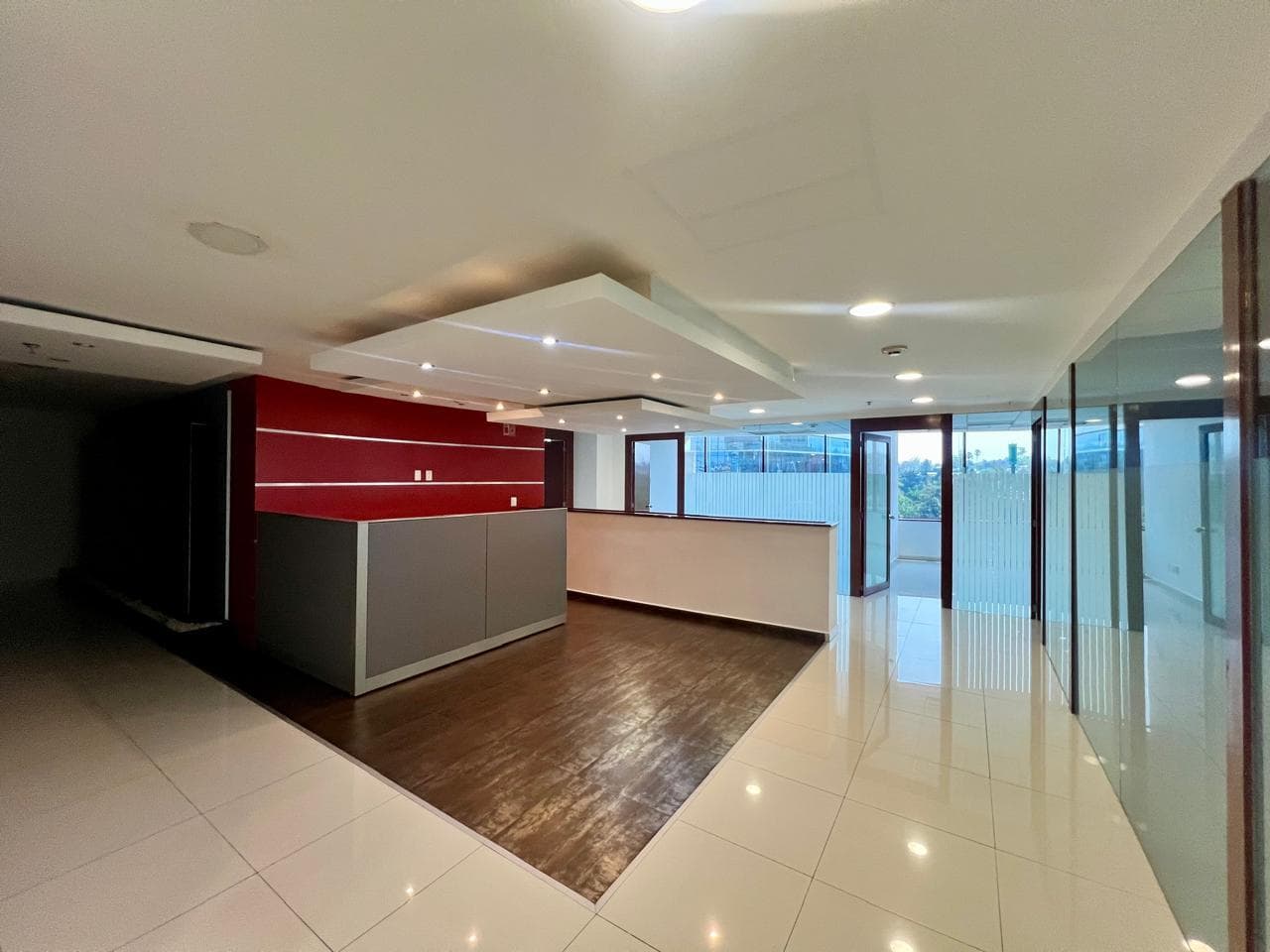Office for Rent on Paseo de las Palmas
