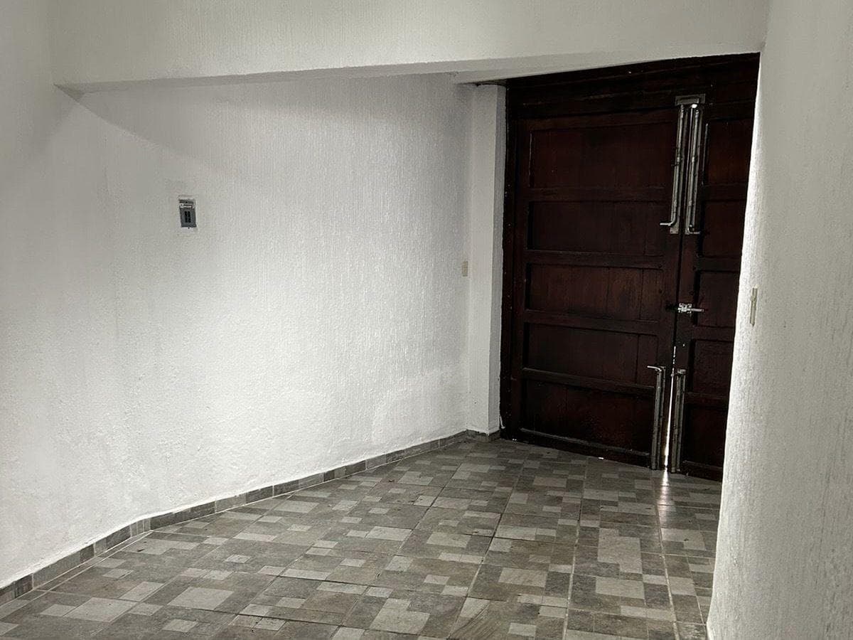 House for Rent Near the Civil Hospital in Guadalajara