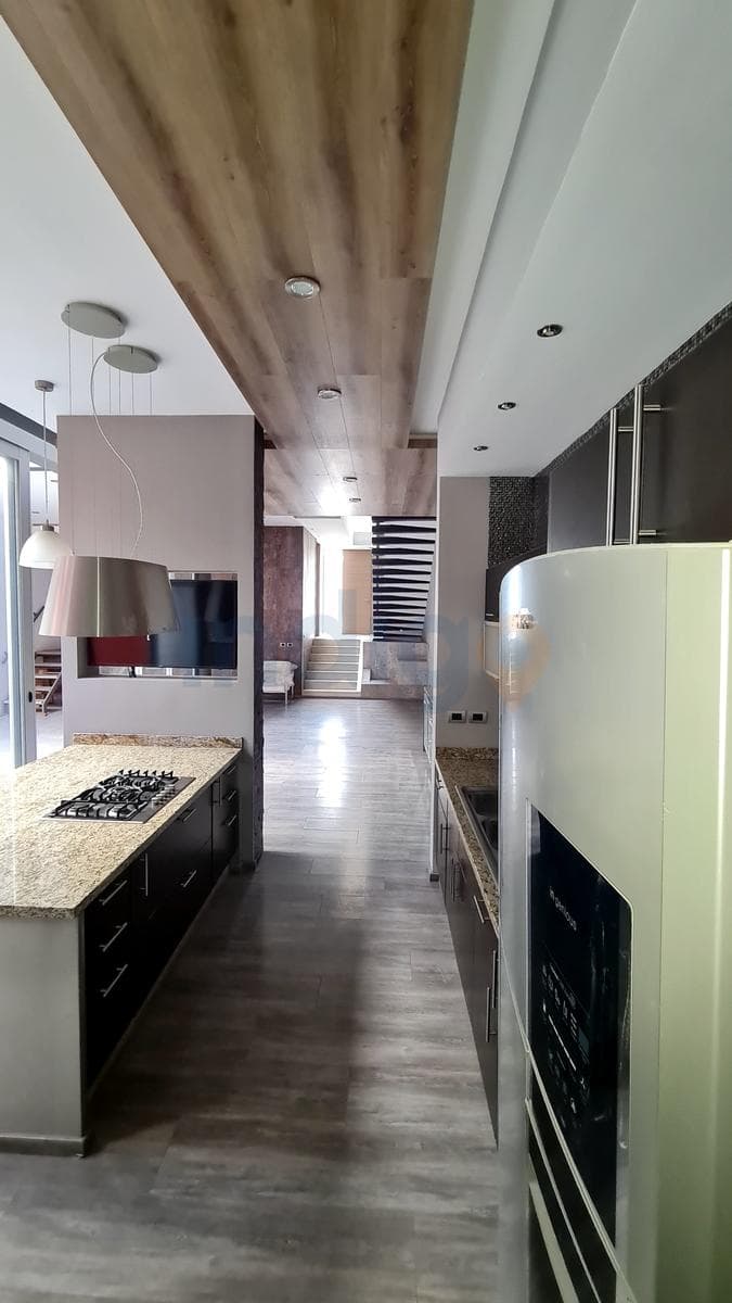 House for Sale in Milenio III with a Pool