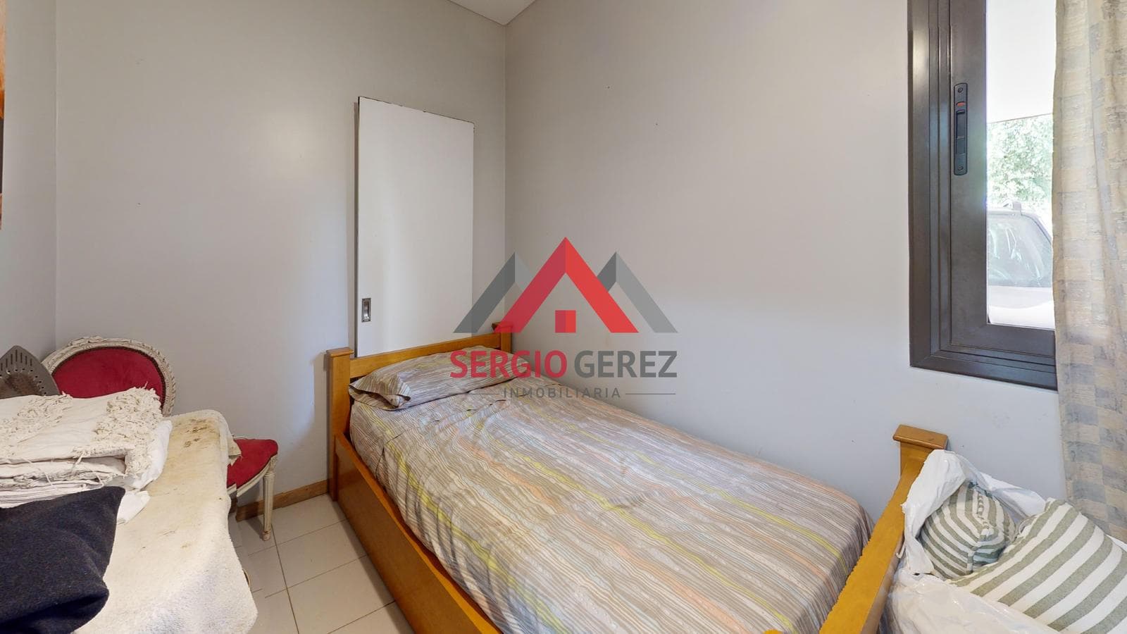 House in Campos De Alvarez