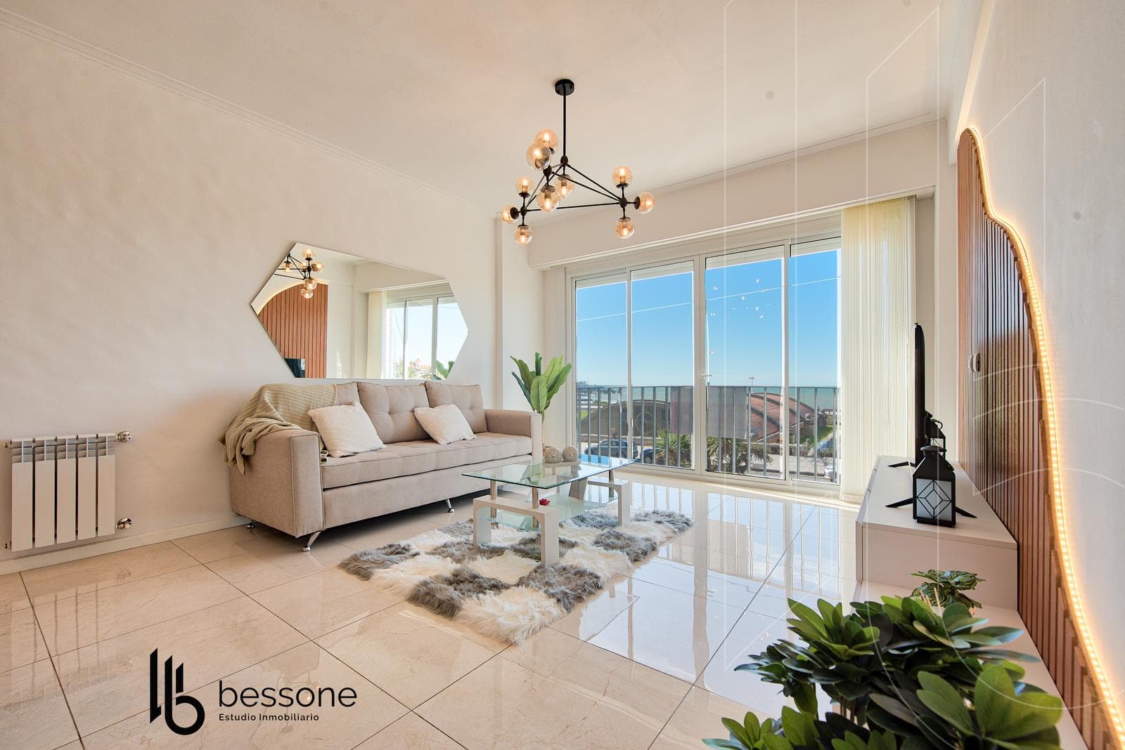 Apartment with an ocean view in Torreón del Monje