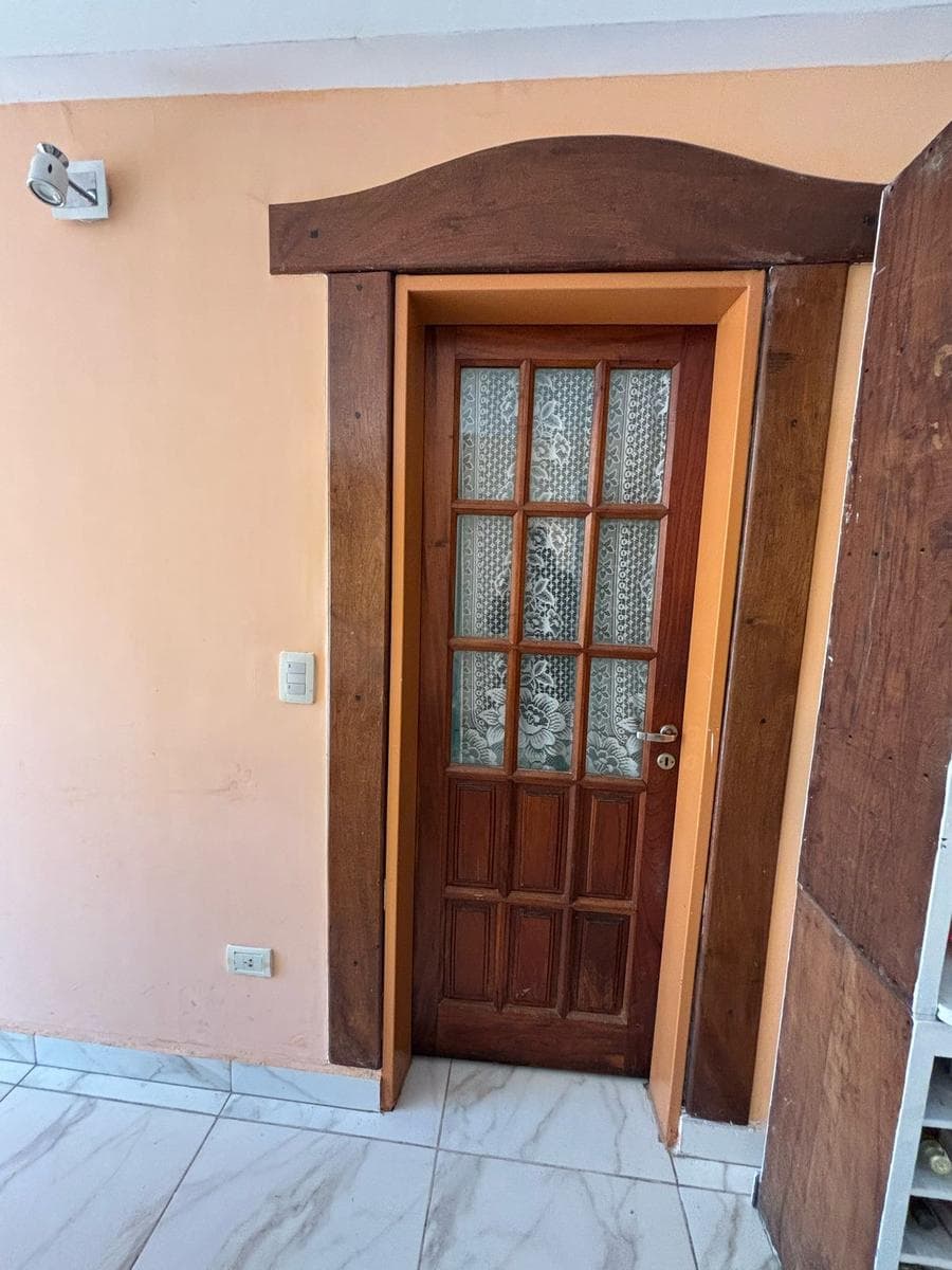 MORTGAGE-ELIGIBLE - 5-Bedroom House for Sale in Aranjuez