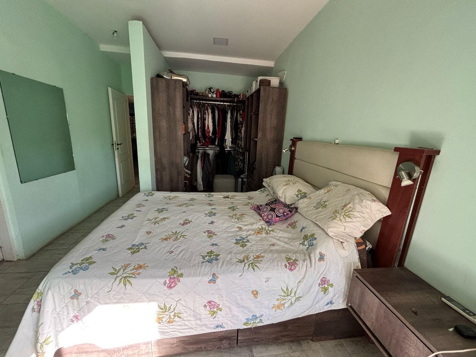 MORTGAGE-ELIGIBLE - 5-Bedroom House for Sale in Aranjuez