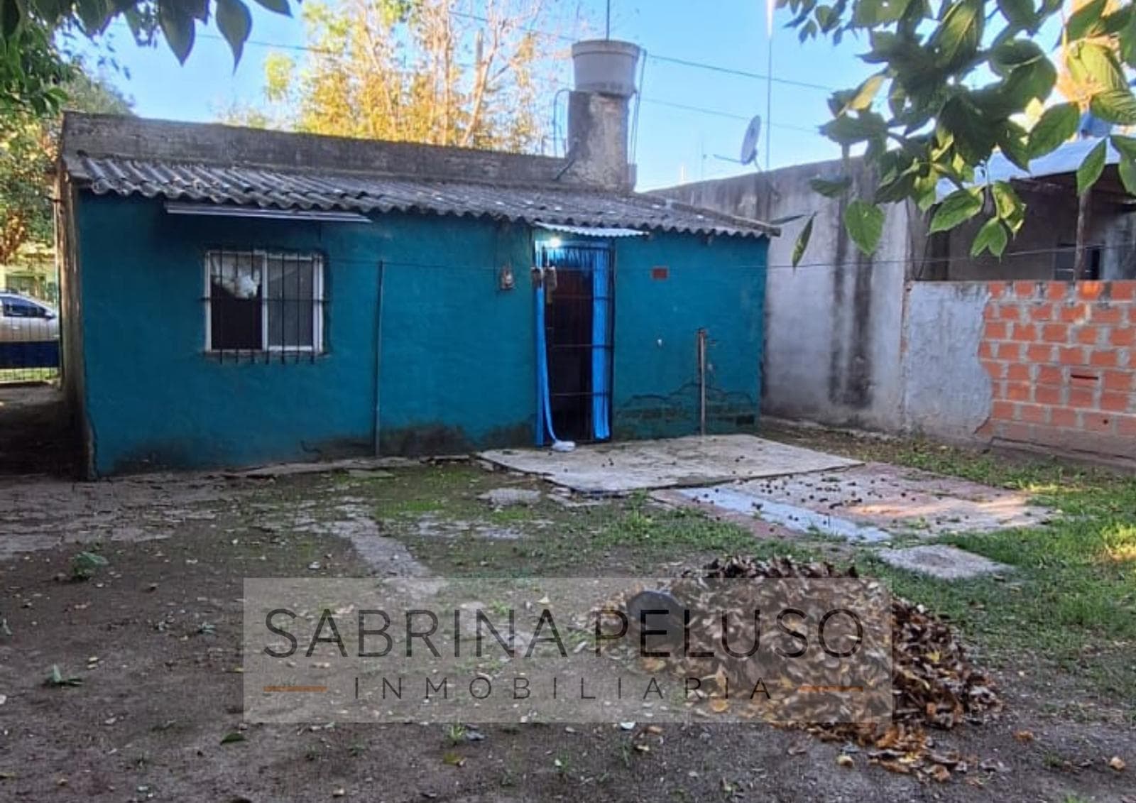 House in need of renovation in La Reja