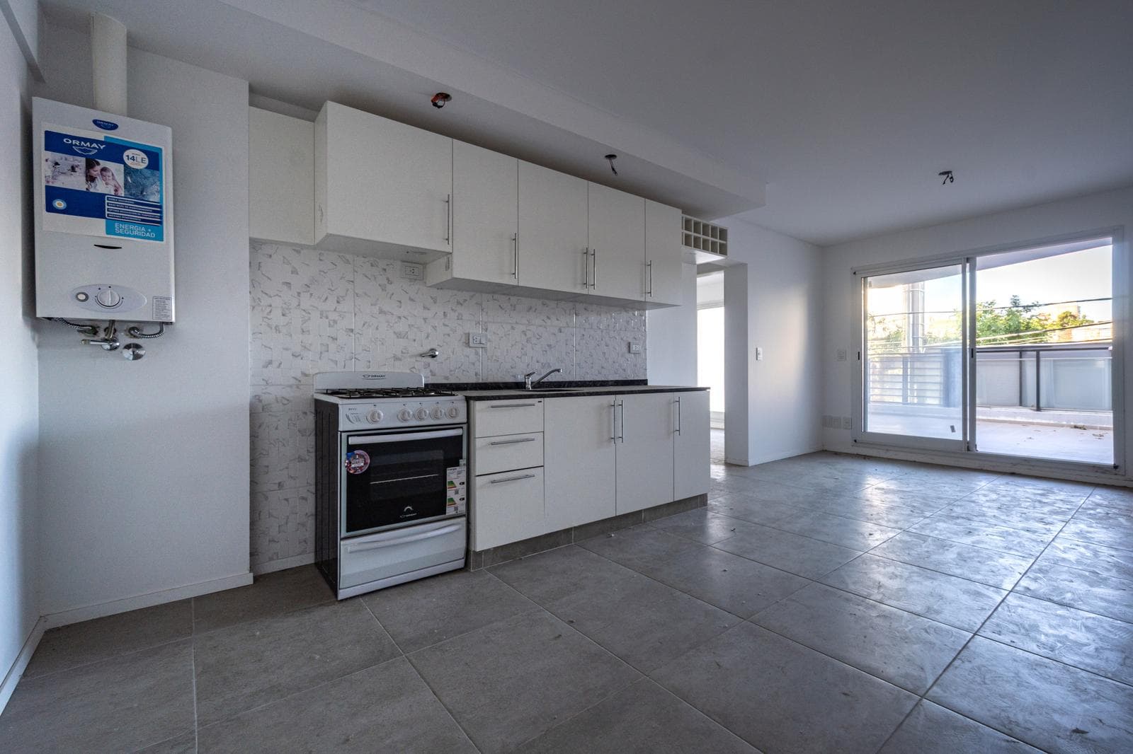 1-Bedroom Apartment on the Front Side
