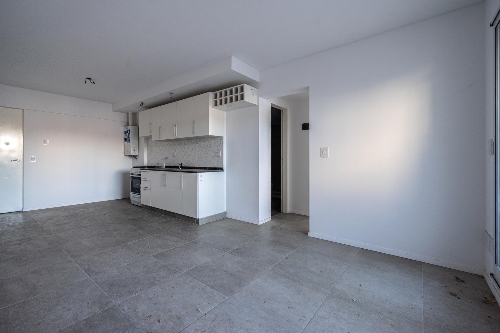 1-Bedroom Apartment on the Front Side