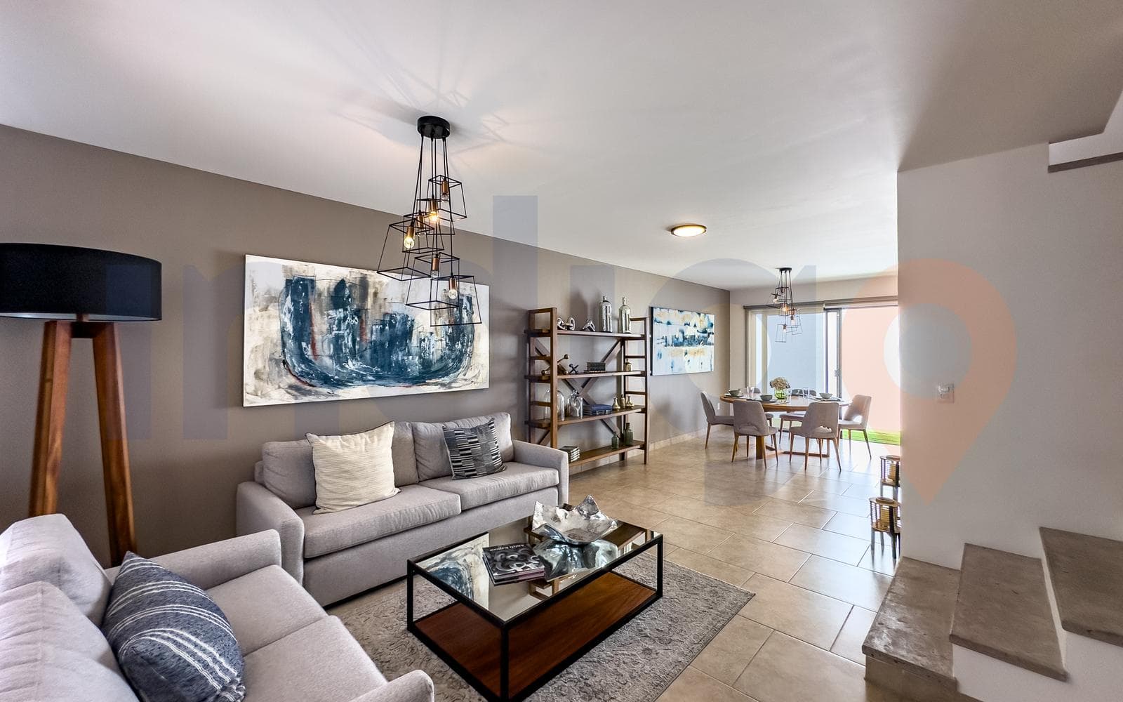 House for Sale in Torre de Piedra Jacarandas in El Refugio