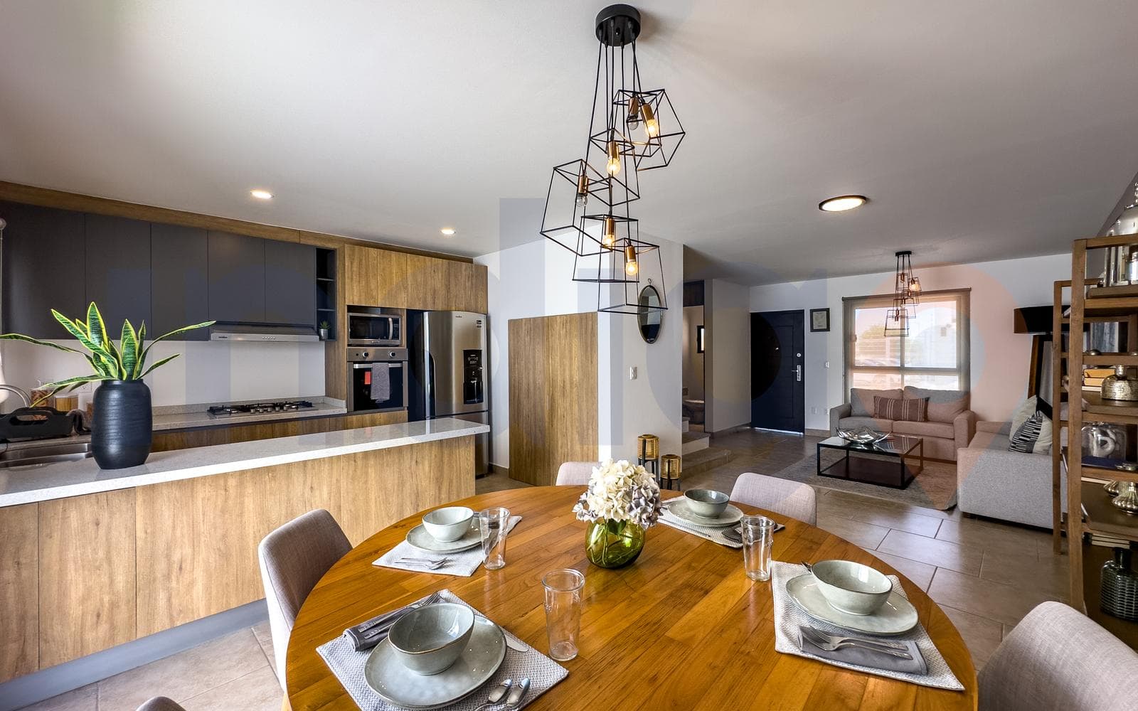 House for Sale in Torre de Piedra Jacarandas in El Refugio