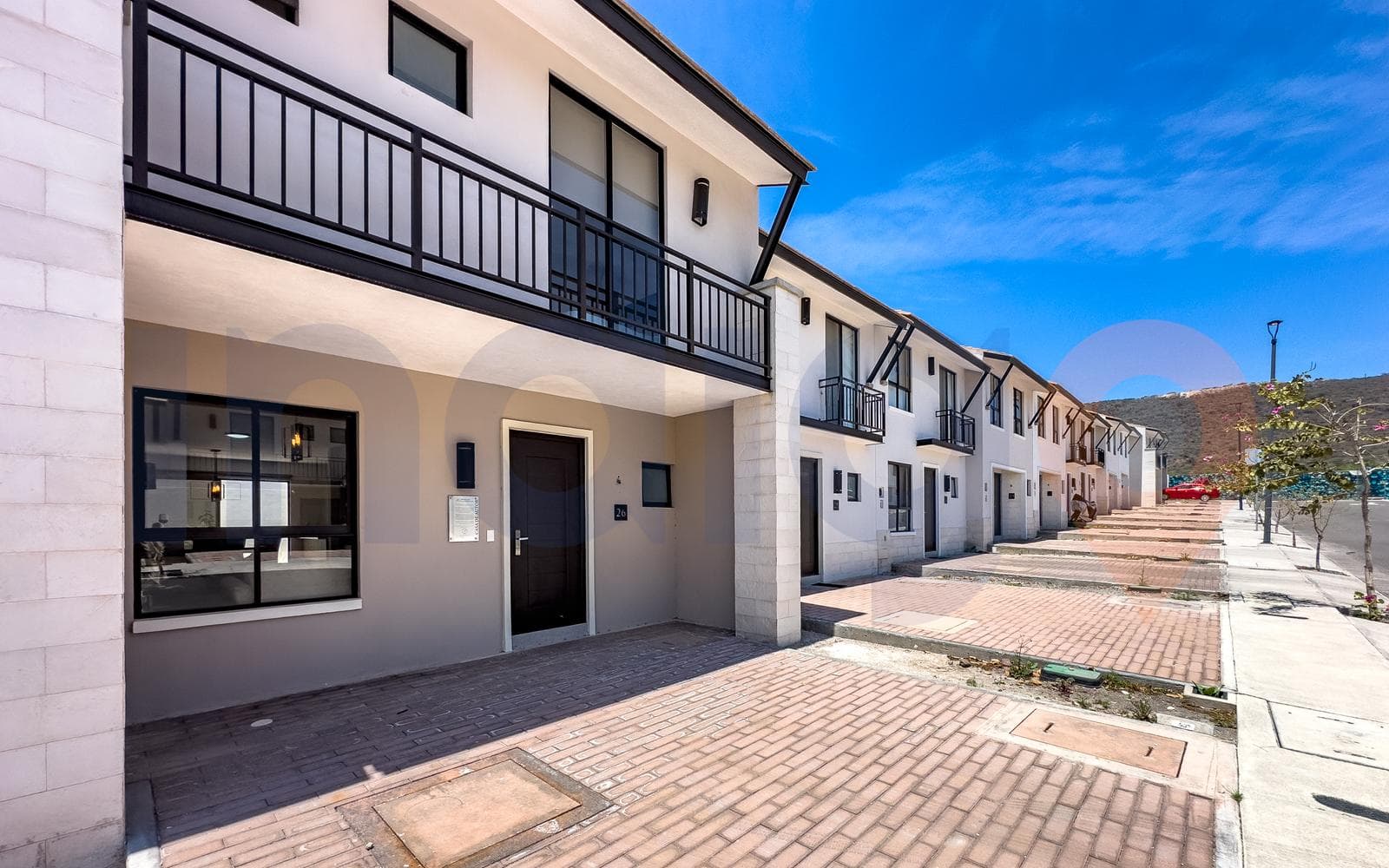 House for Sale in Torre de Piedra Jacarandas in El Refugio