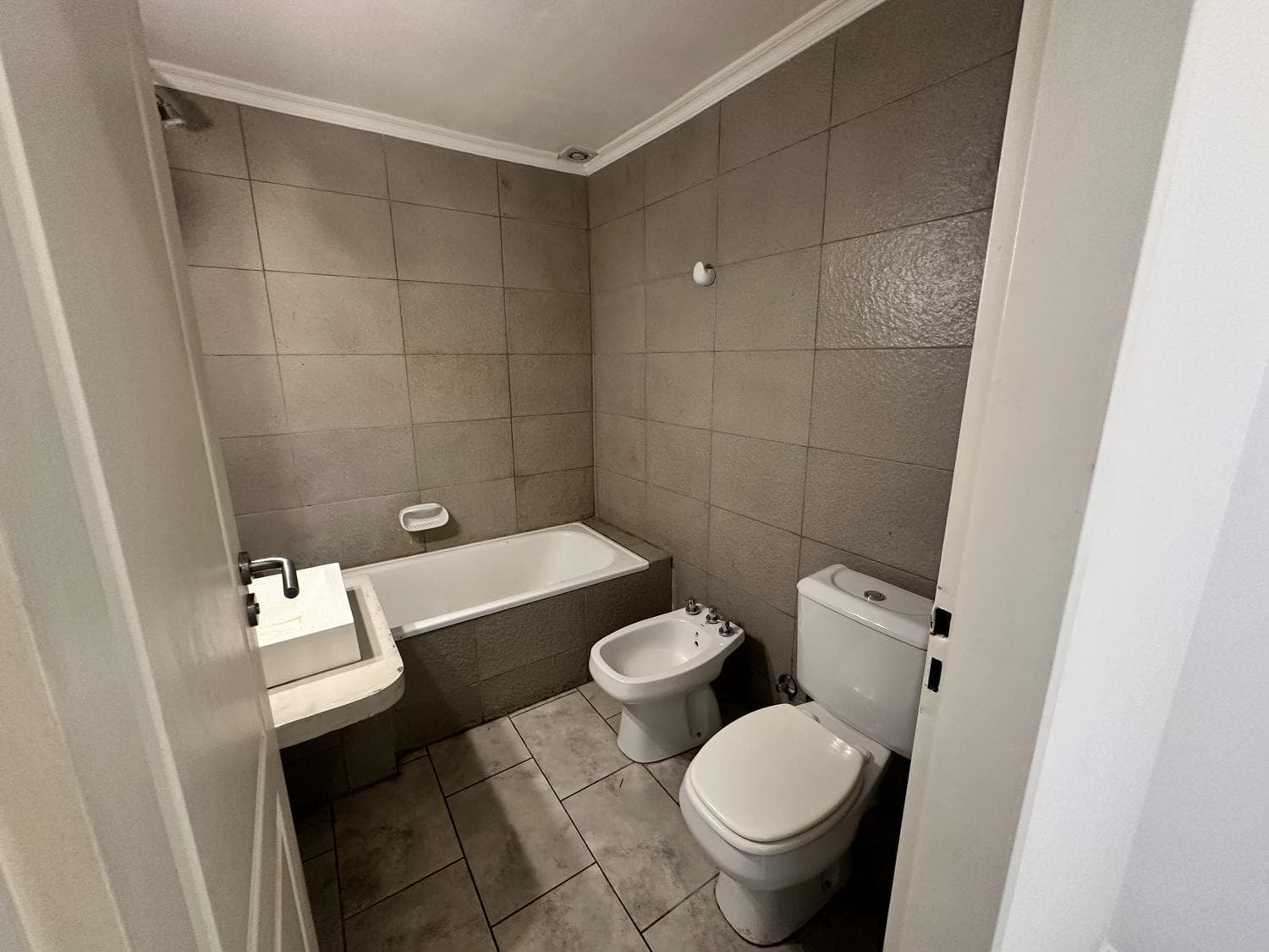 Las Campanillas Complex: 2-room units, eligible for financing