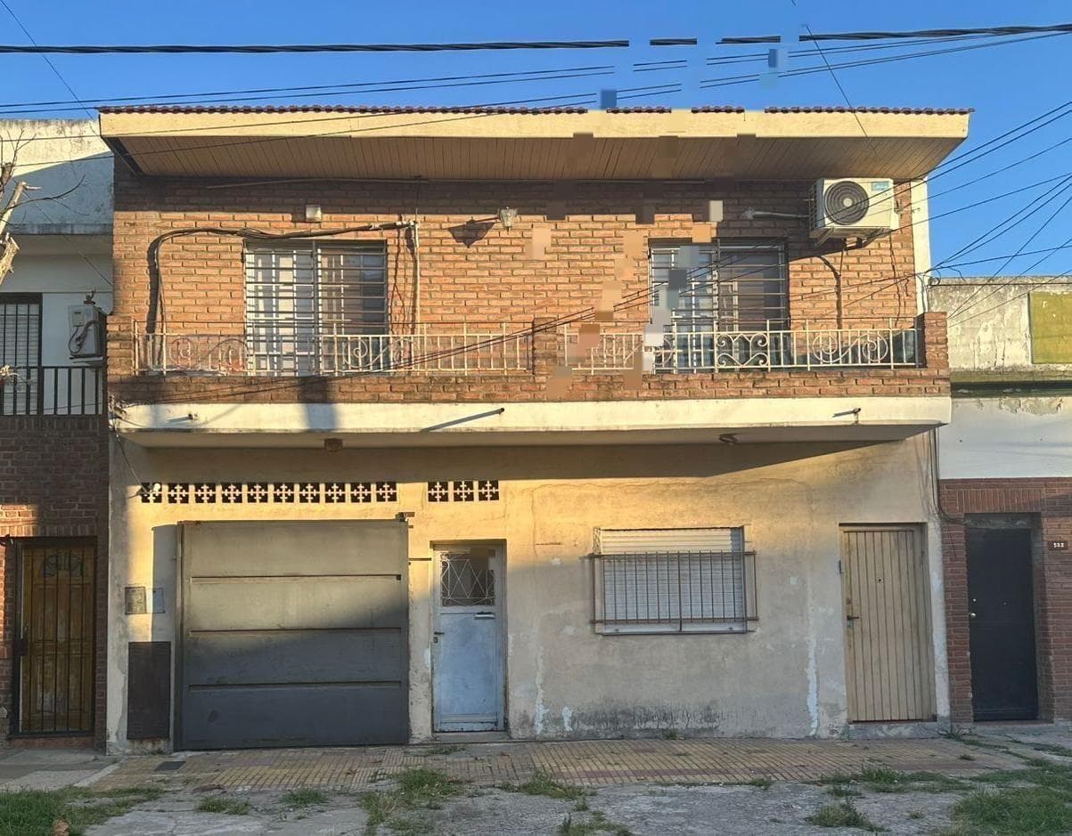VENTA CASA MULTIFAMILIAR SARANDI OPORTUNIDAD