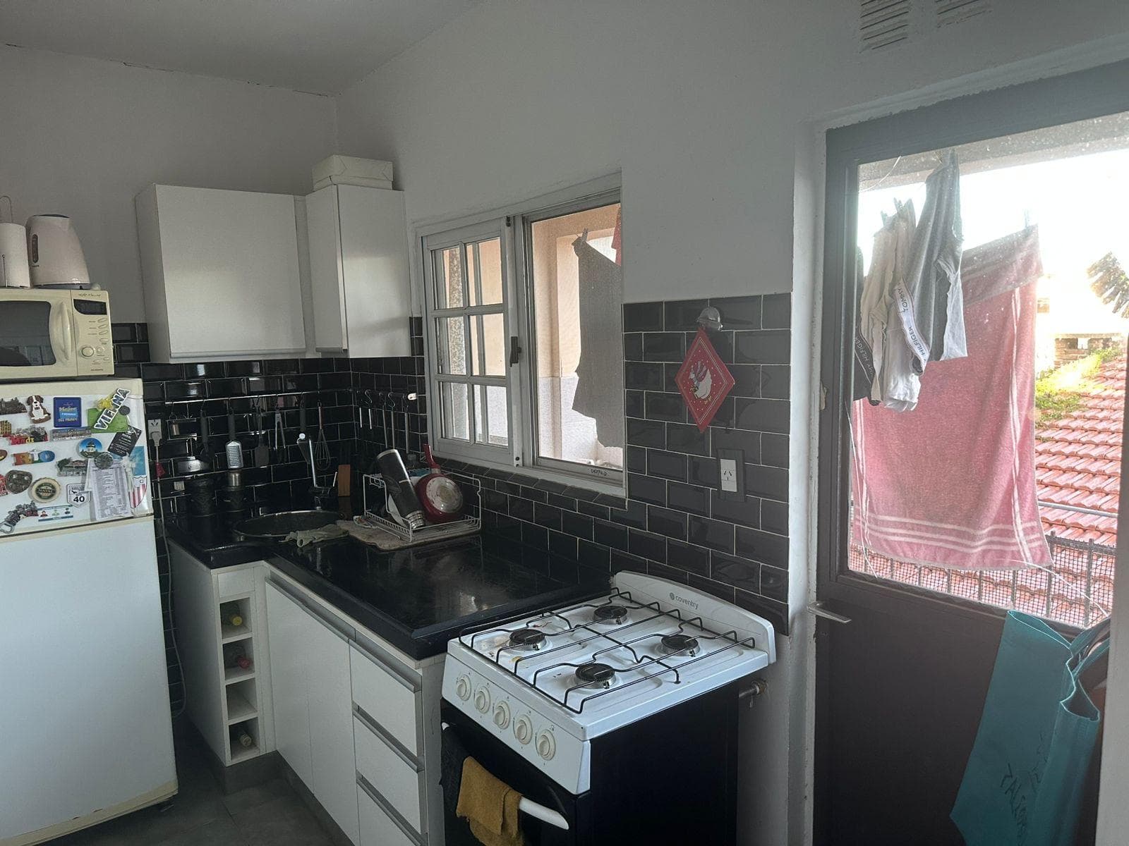 VENTA CASA MULTIFAMILIAR SARANDI OPORTUNIDAD