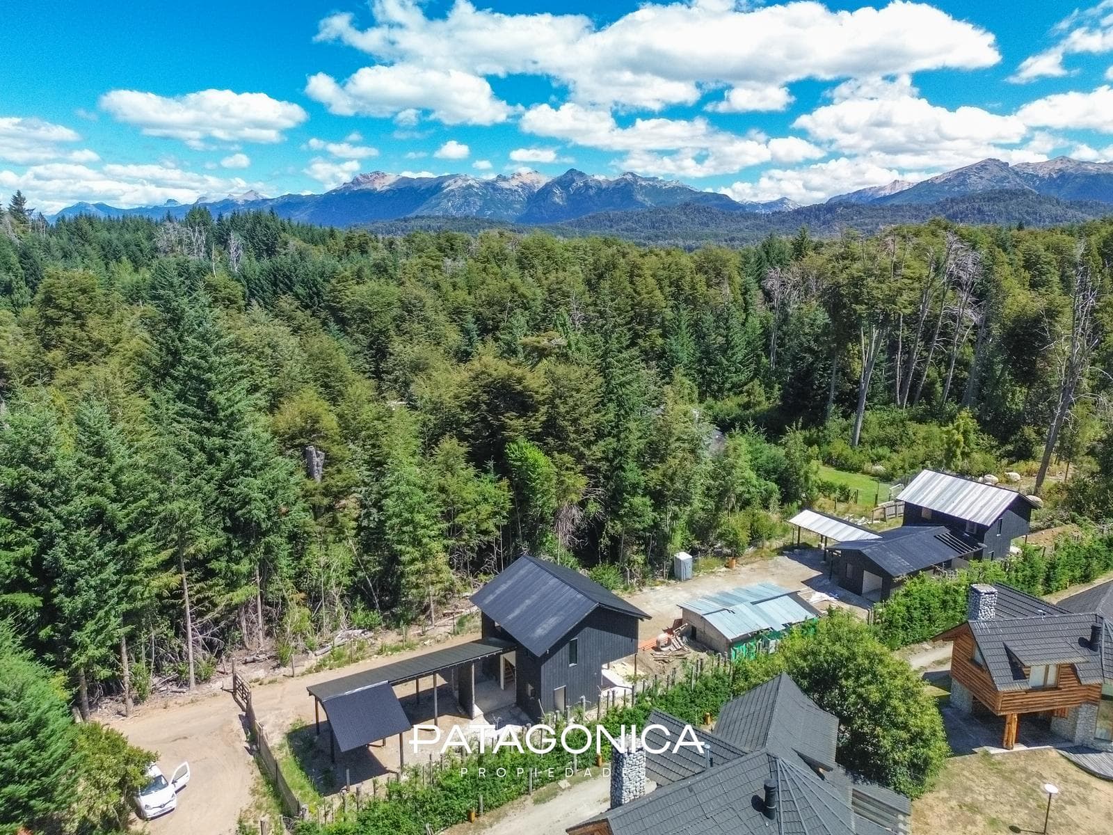 FOR SALE: House with a well, 130 m² with potential for expansion in Manzano