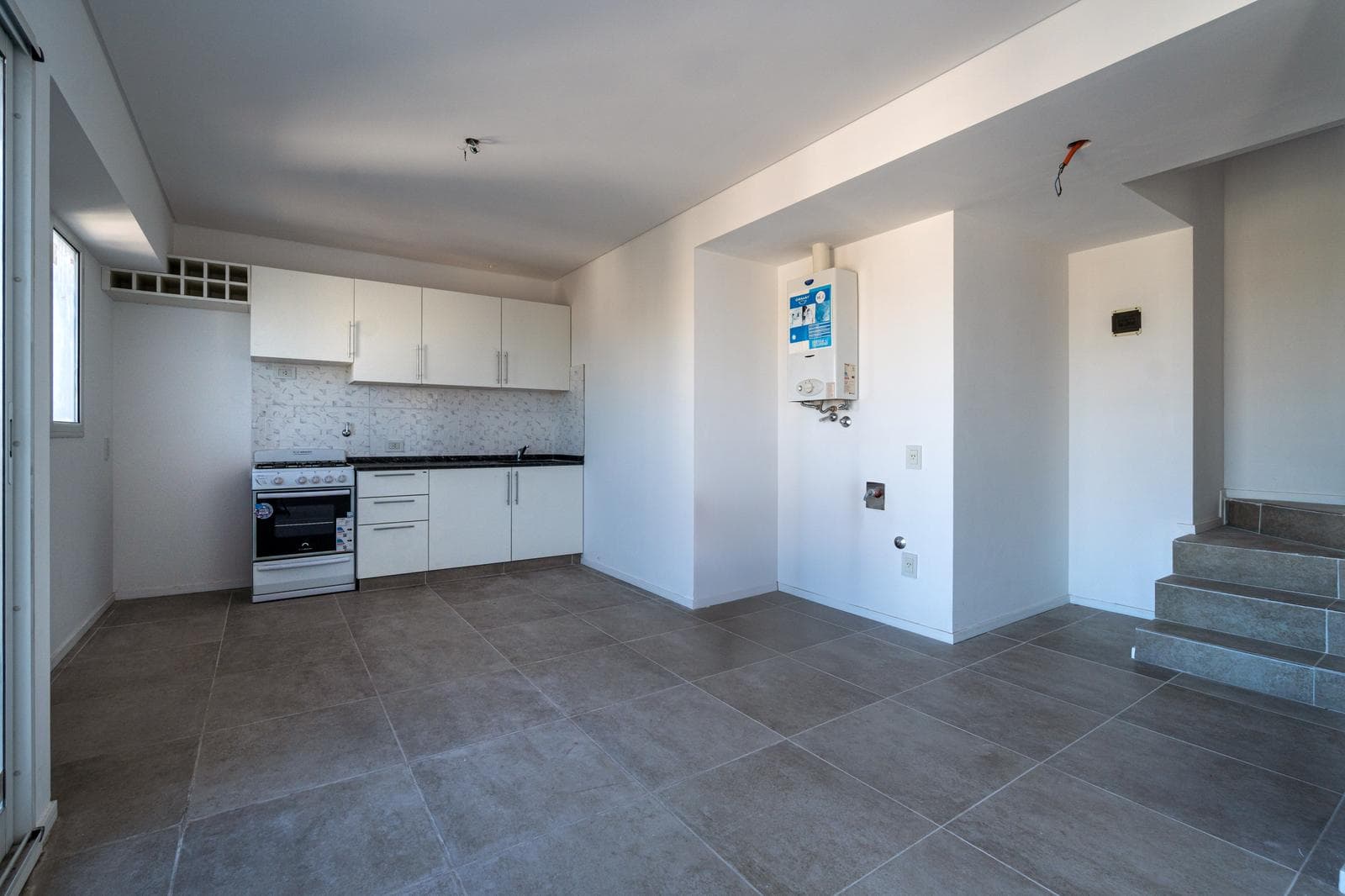 1-Bedroom Apartment on the Front