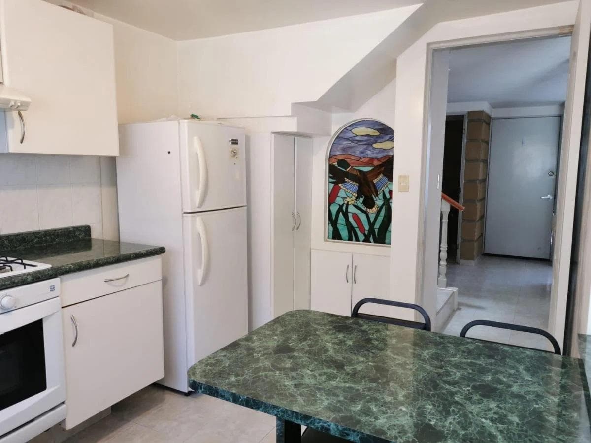 House in a condominium complex in Villas Fontana