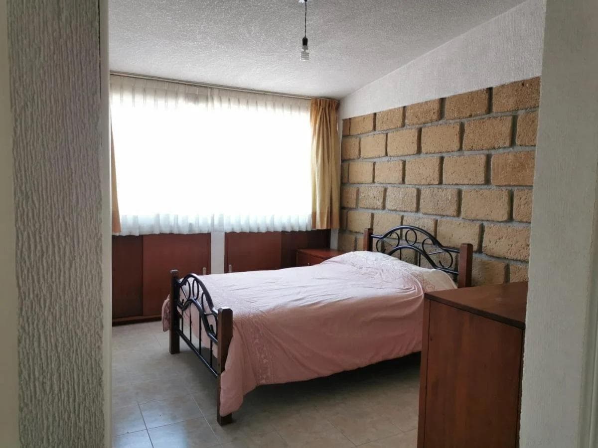 House in a condominium complex in Villas Fontana