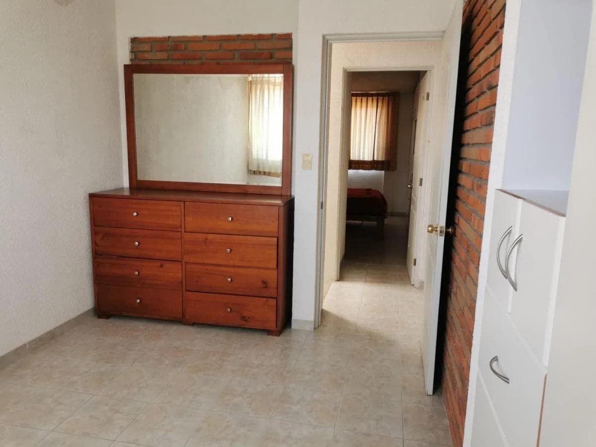 House in a condominium complex in Villas Fontana
