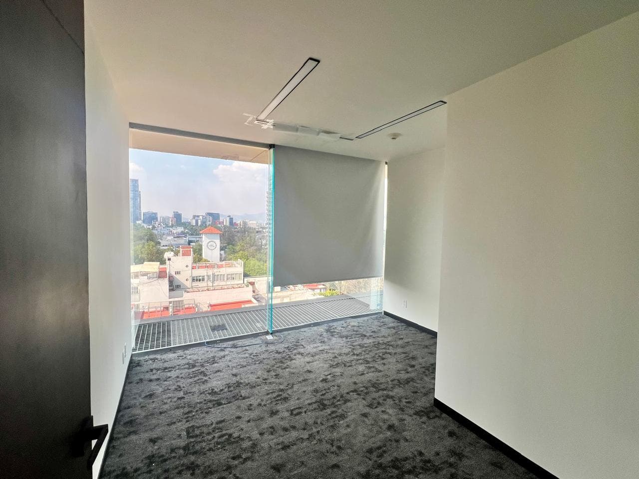 Office for Rent on Campos Eliseos