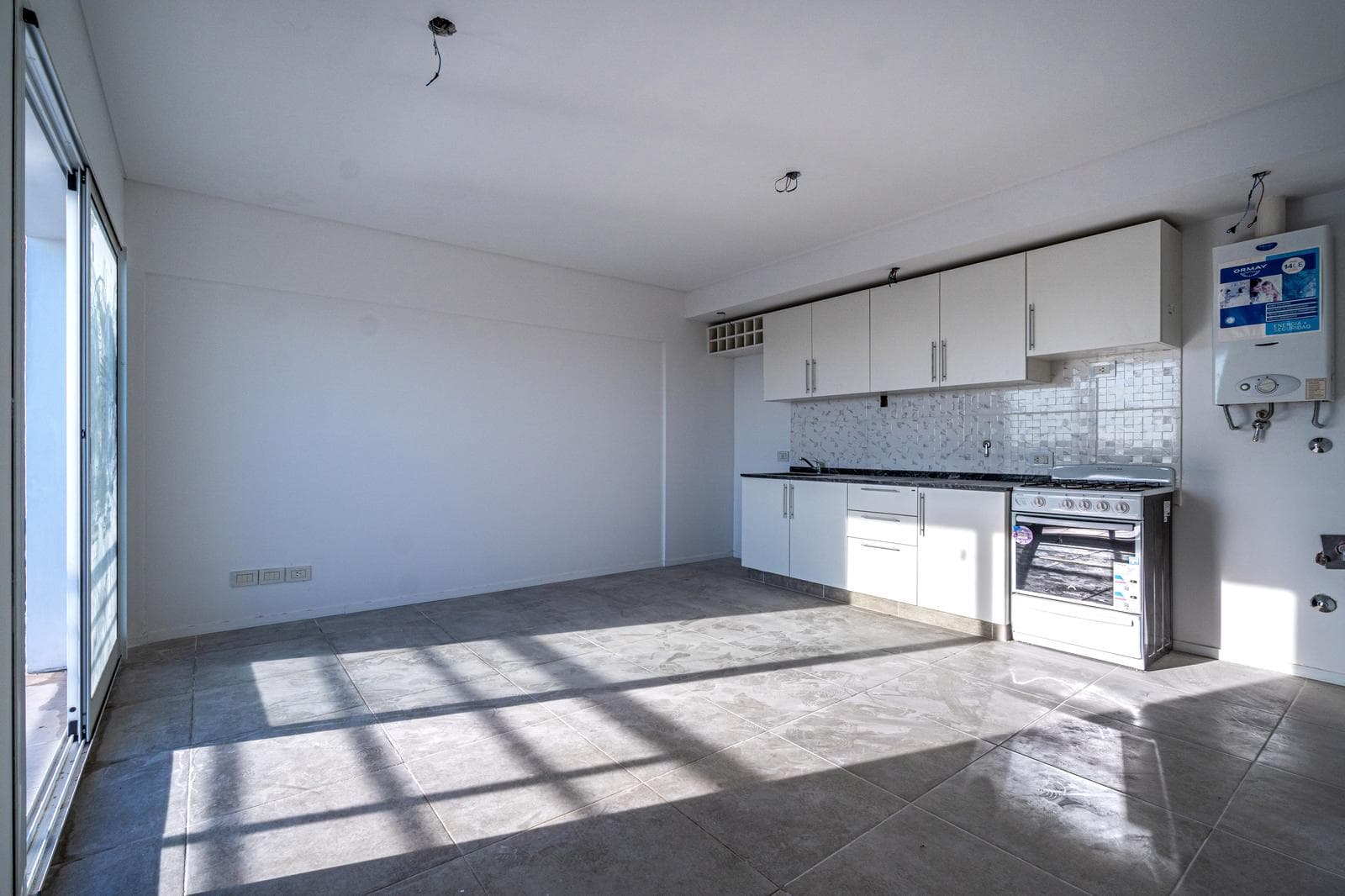 1-Bedroom Apartment on the Front Side