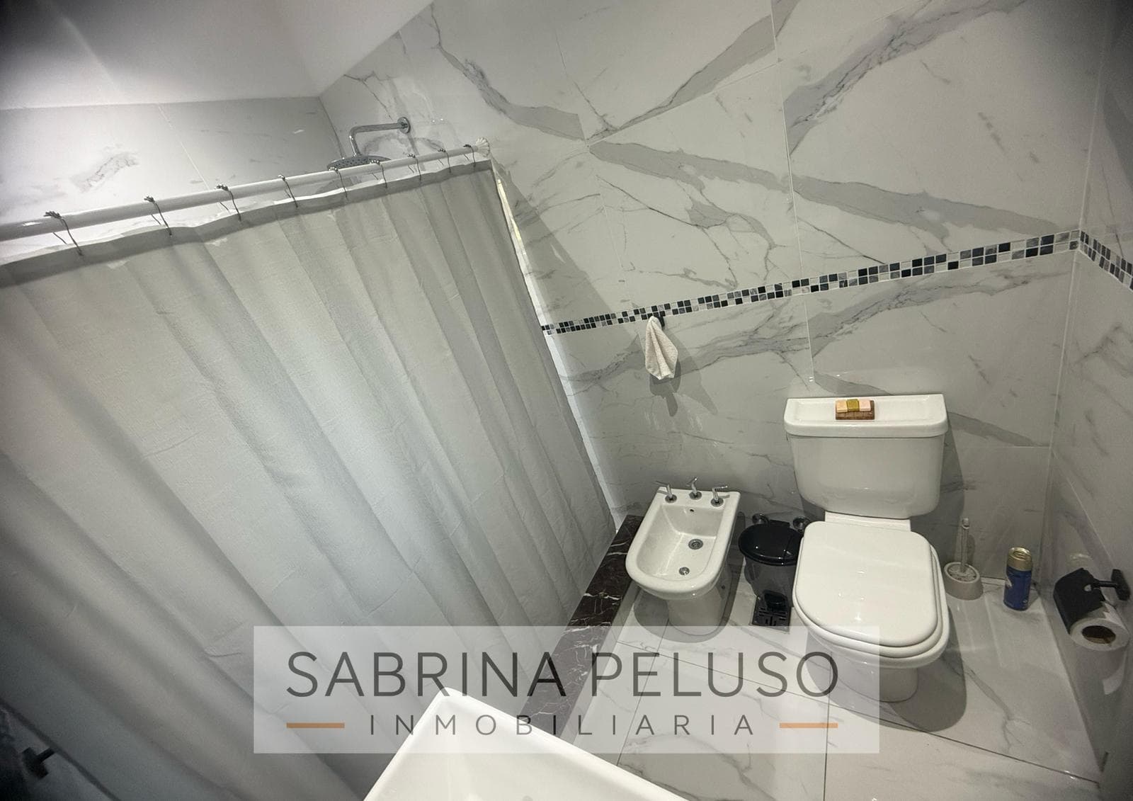 FOR RENT - House in the Prados del Oeste Gated Community