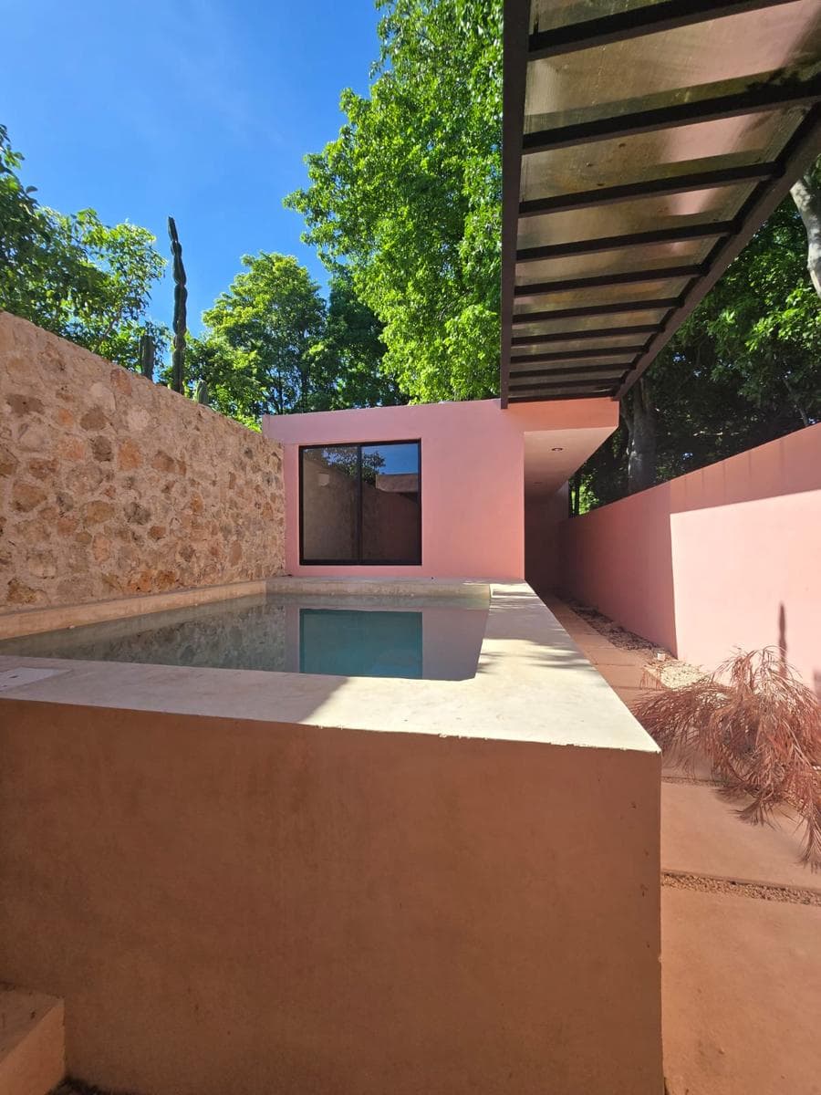 HOUSE FOR SALE IN MÉRIDA, DOWNTOWN, CASA MANGO, 2 BEDROOMS