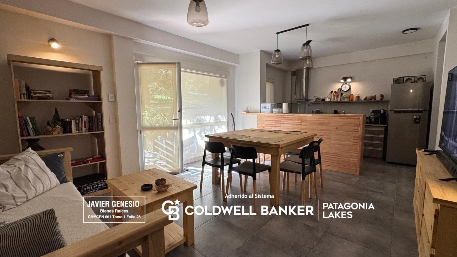 Apartment for Sale in Villa La Angostura: 2-room, 58 m², Ce Neighborhood