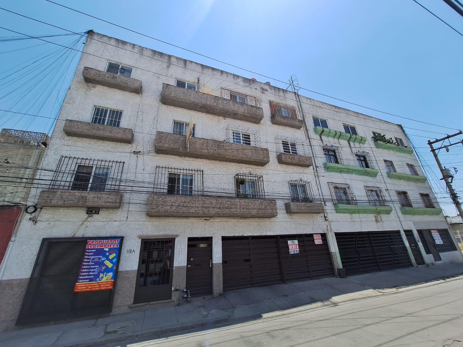 Departamento con 2 recámaras a una cuadra del Templo Expiatorio