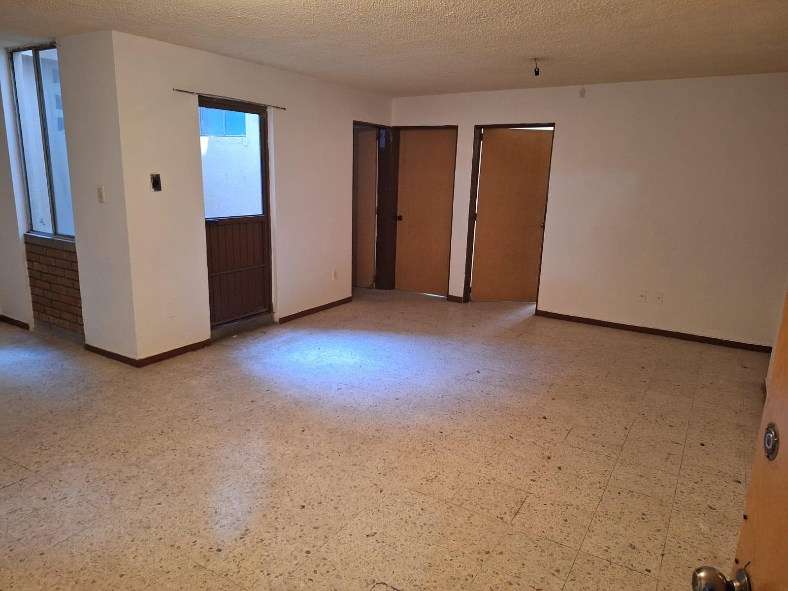 Departamento con 2 recámaras a una cuadra del Templo Expiatorio