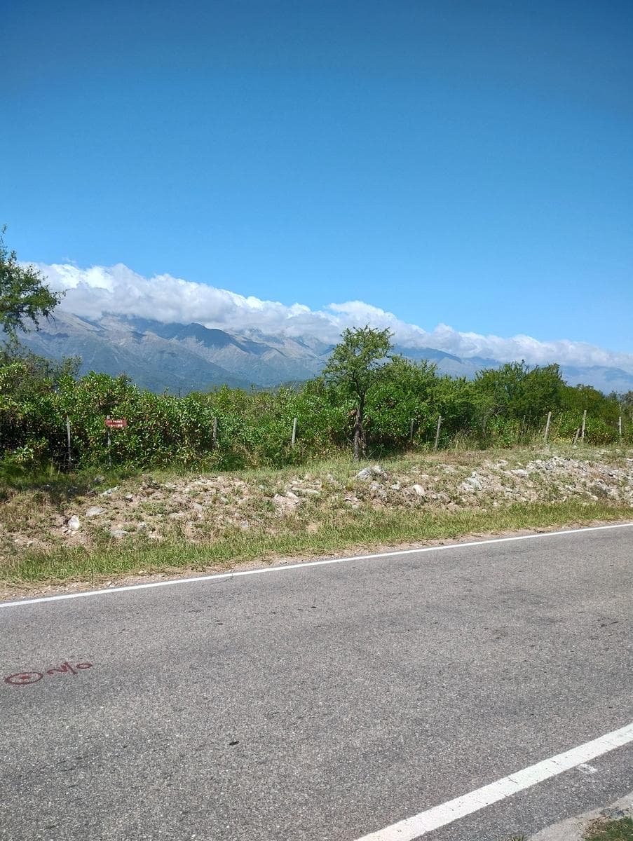 OPPORTUNITY! House for Sale on Camino al Dique La Viña, Quebrada de los Pozos | Va. de Las Rosas