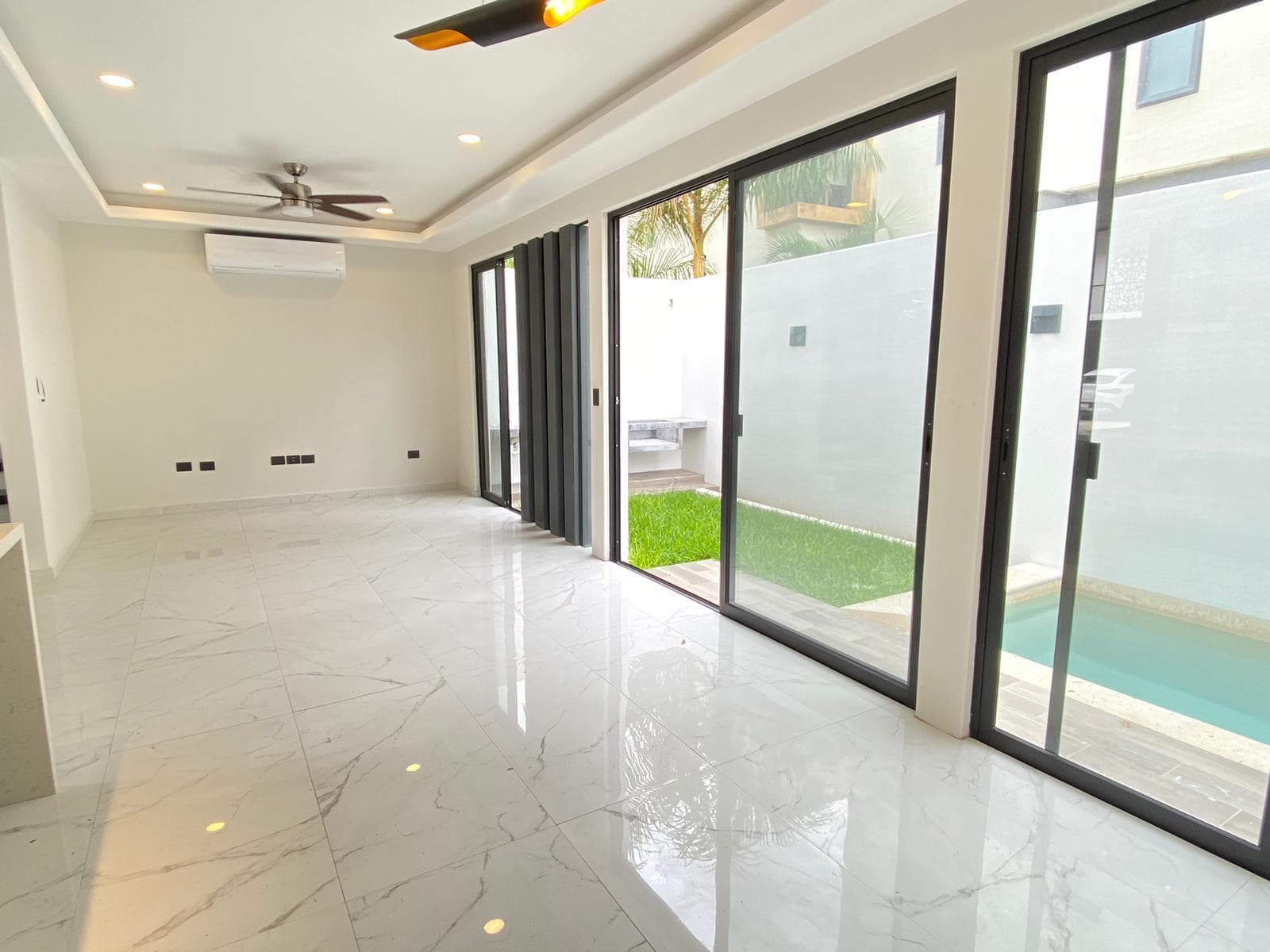House in AQUA RESIDENCIAL