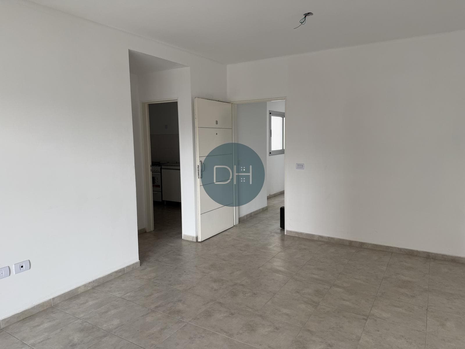 Apartment at 48 14th and 15th Streets - La Plata