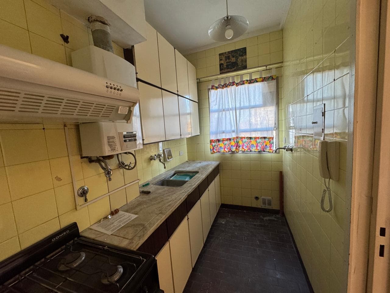One-Bedroom Apartment for Rent in Downtown Rosario