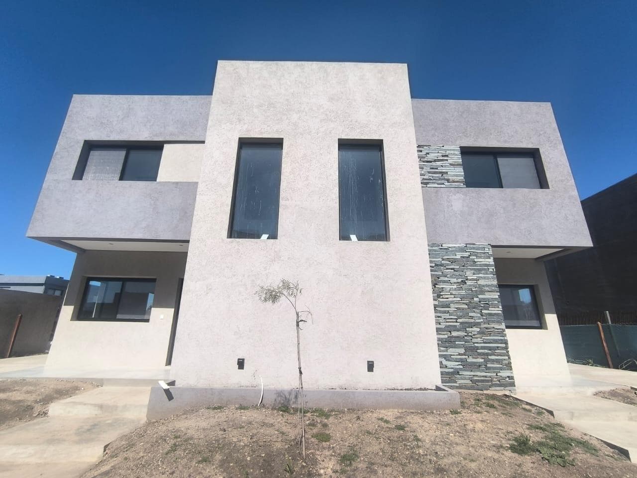 4-Bedroom Duplex House for Sale in SPRING HOUSES, PILAR