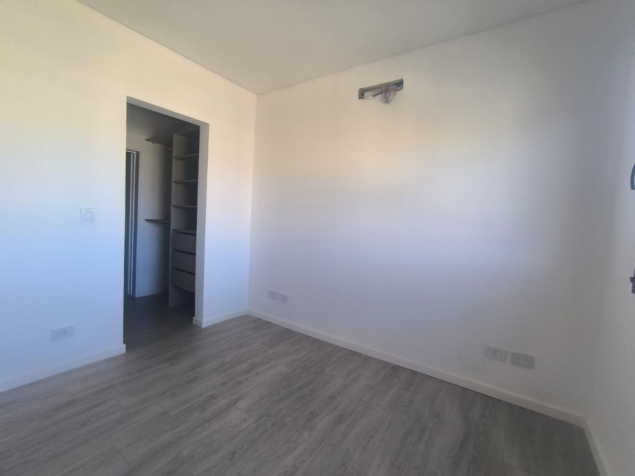 4-Bedroom Duplex House for Sale in SPRING HOUSES, PILAR