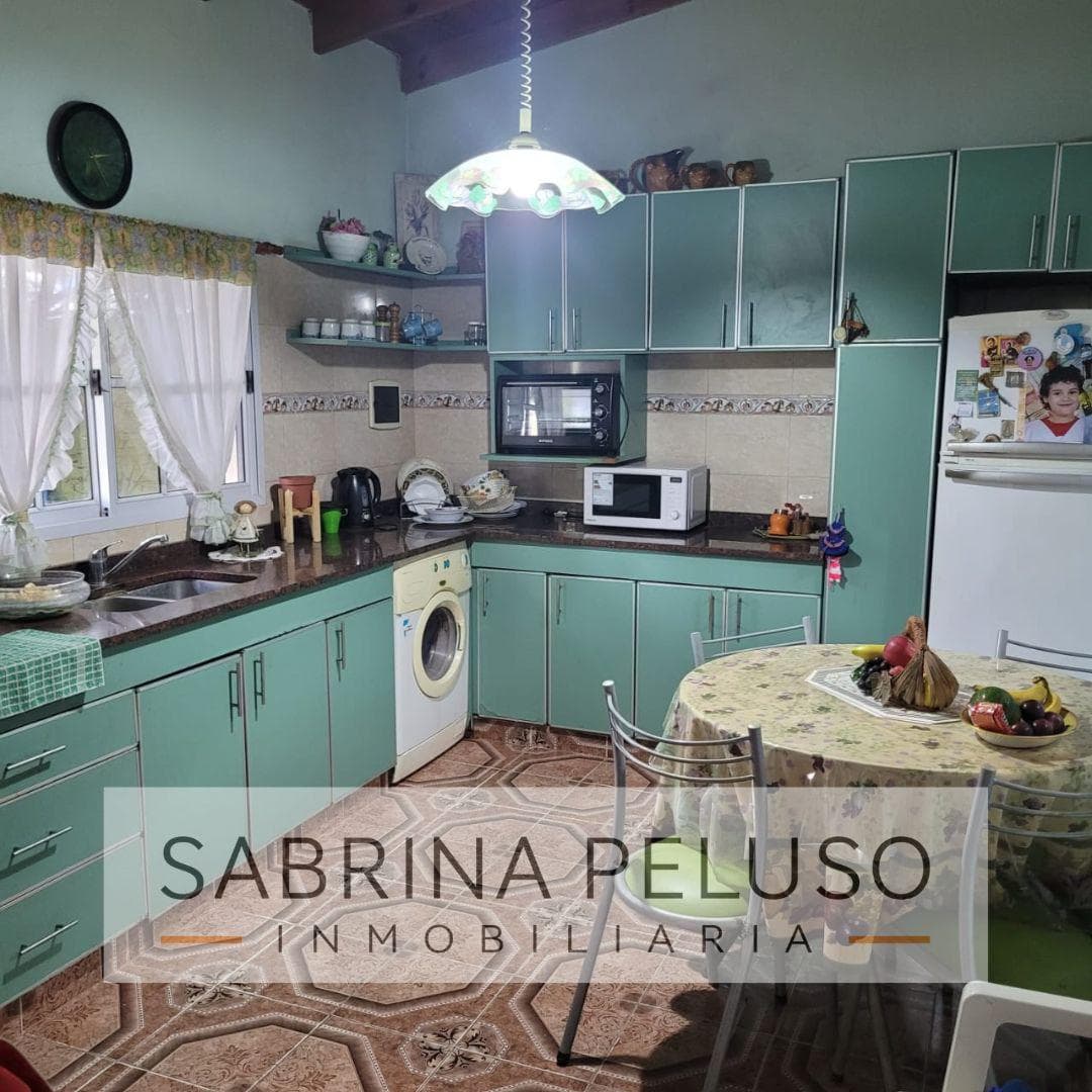 House for Sale in Merlo
