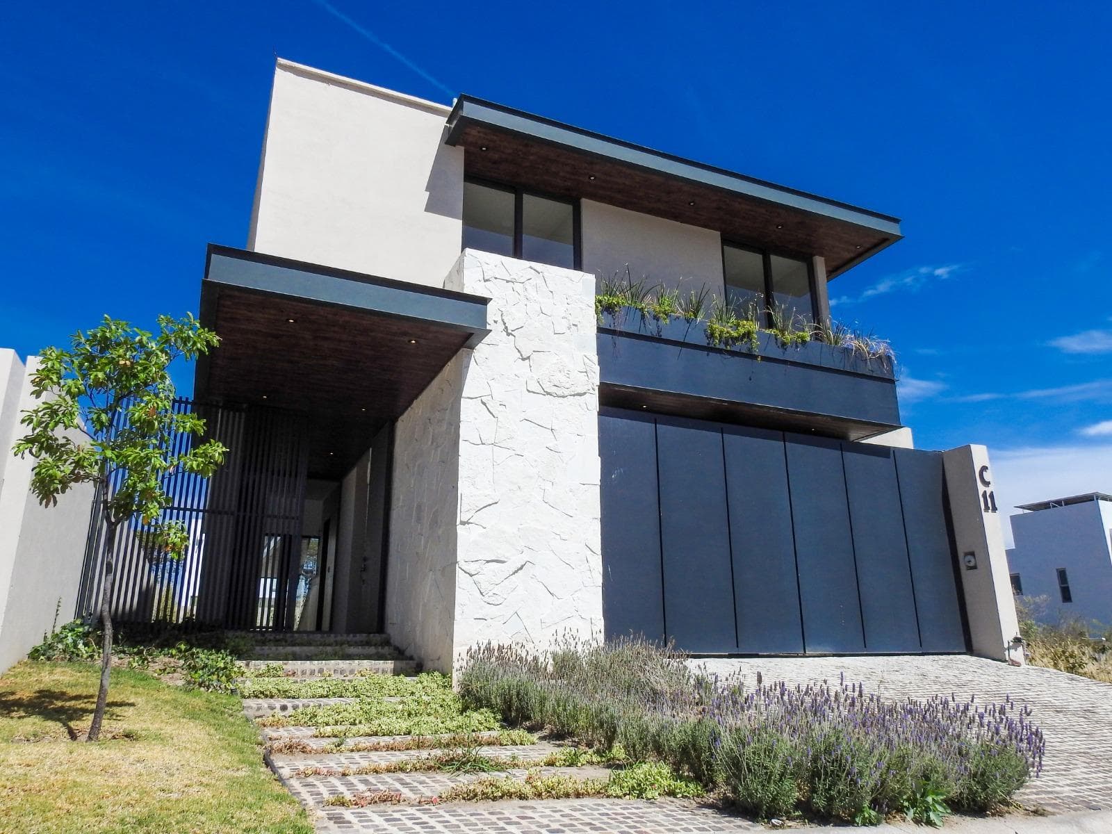 Casa en El Molino con 3 Recámaras con Baño y Vestidor