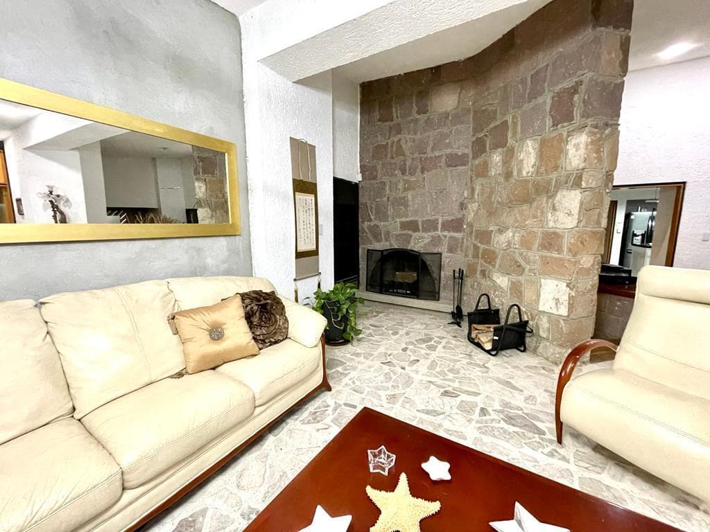 Casa en El Carmen Residencial con 1,250 m2 de Terreno