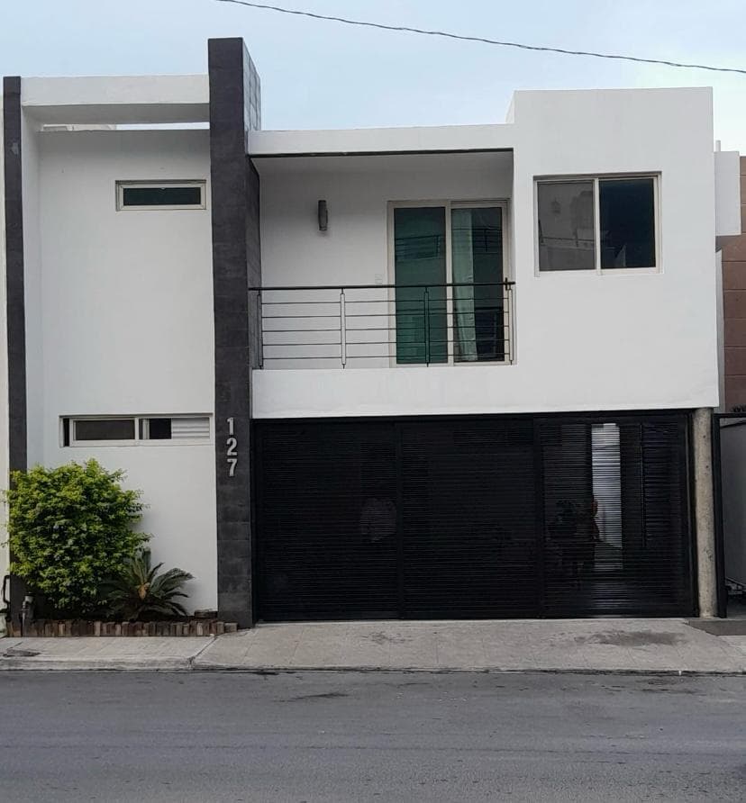 HOUSE FOR SALE IN CUMBRES ELITE, SECTOR 8