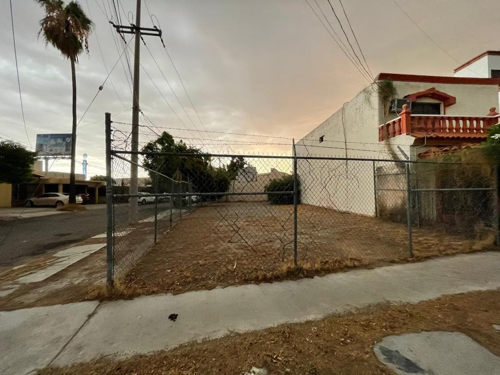 Land for Rent in Villa Satélite