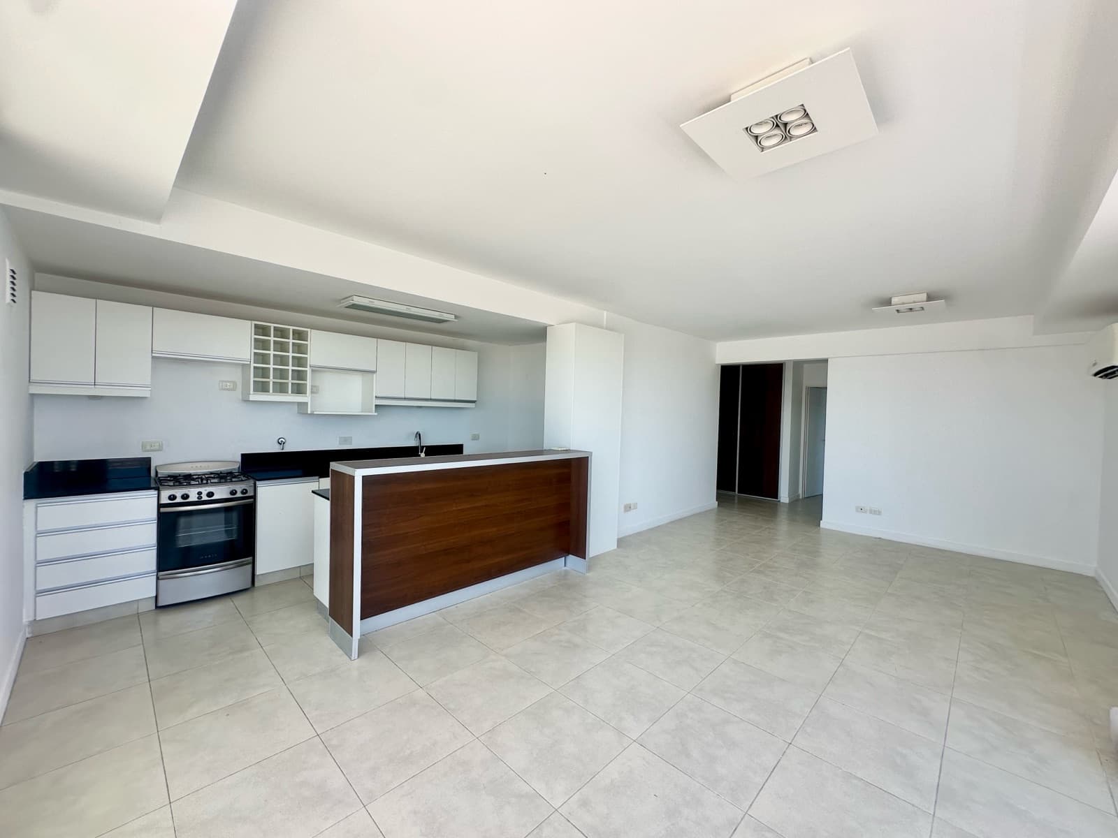 Apartment for Sale, 4 rooms, in Islas del Canal, Bahia Grande, Nordelta