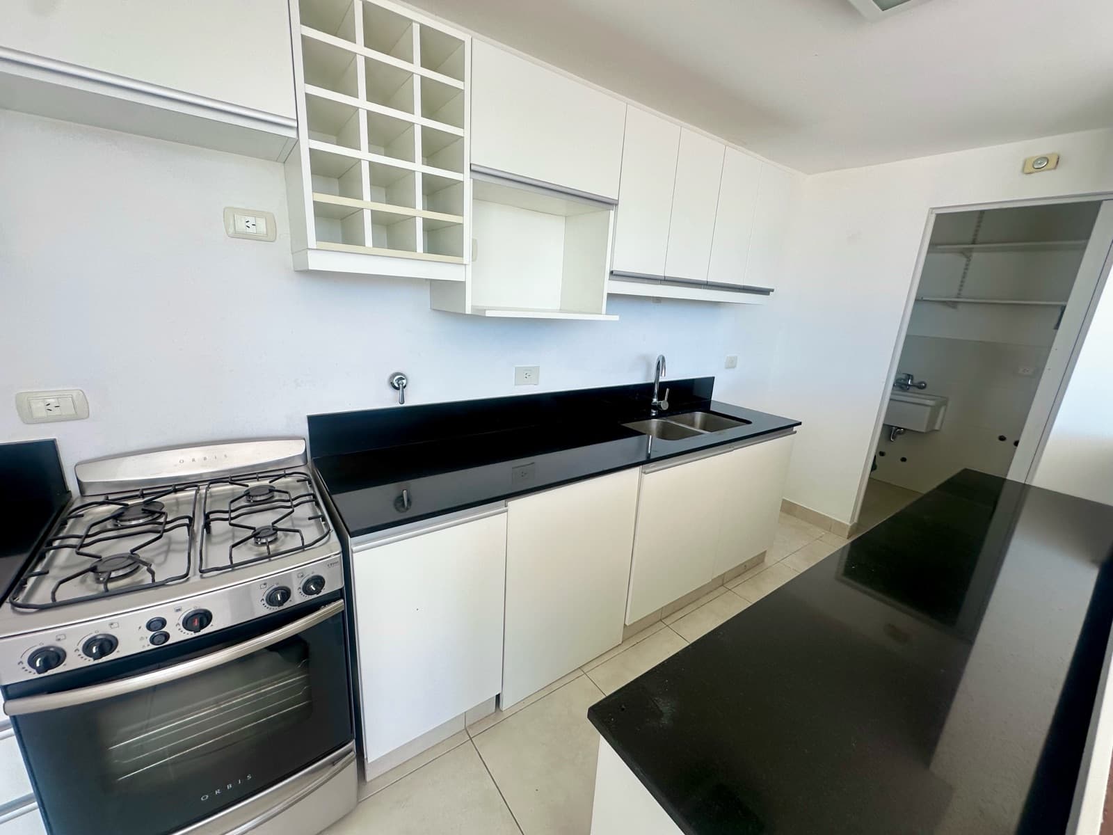 Apartment for Sale, 4 rooms, in Islas del Canal, Bahia Grande, Nordelta