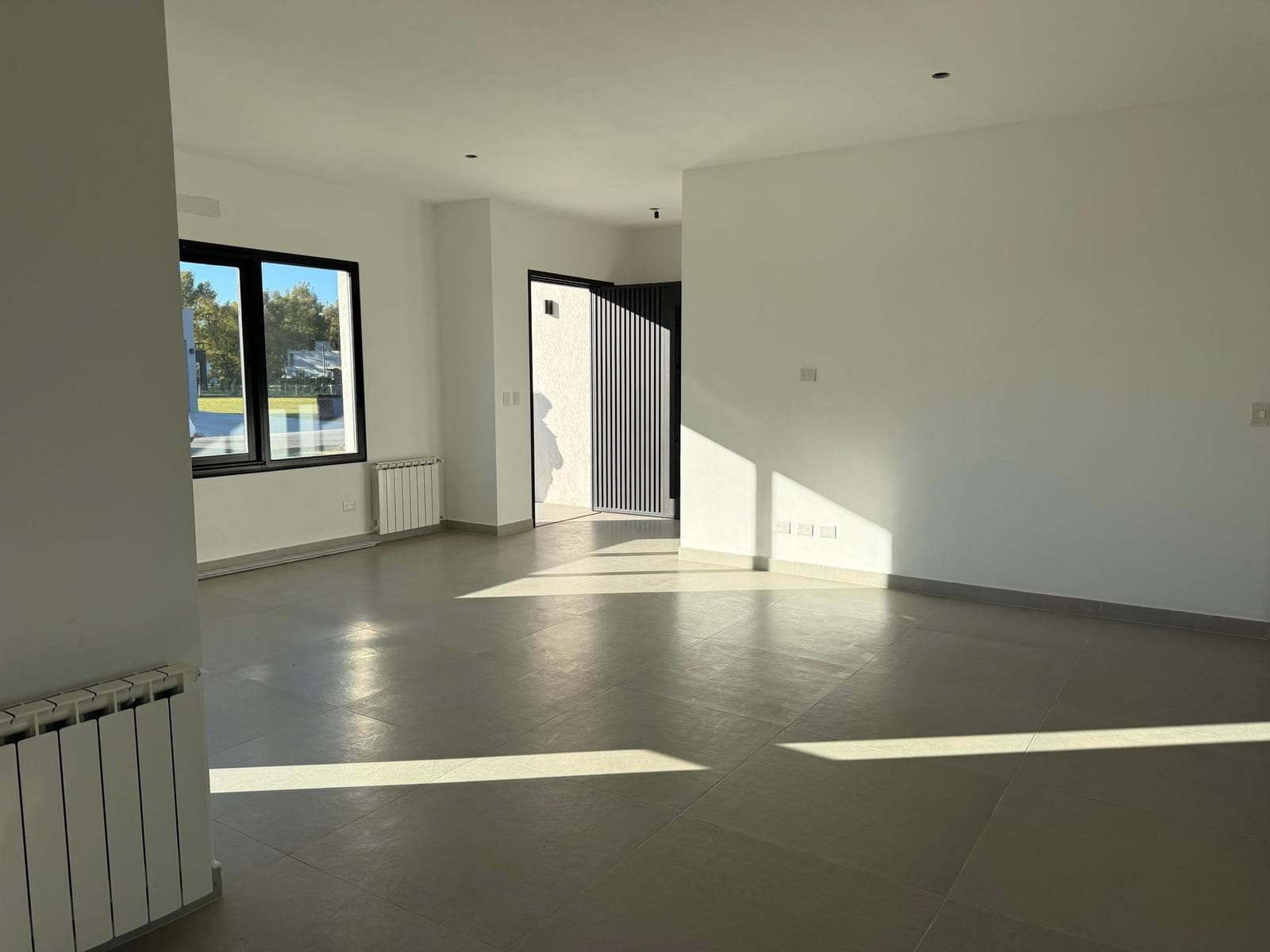 PRADOS DEL OESTE MORENO: BRAND-NEW 4-ROOM HOUSE FOR SALE