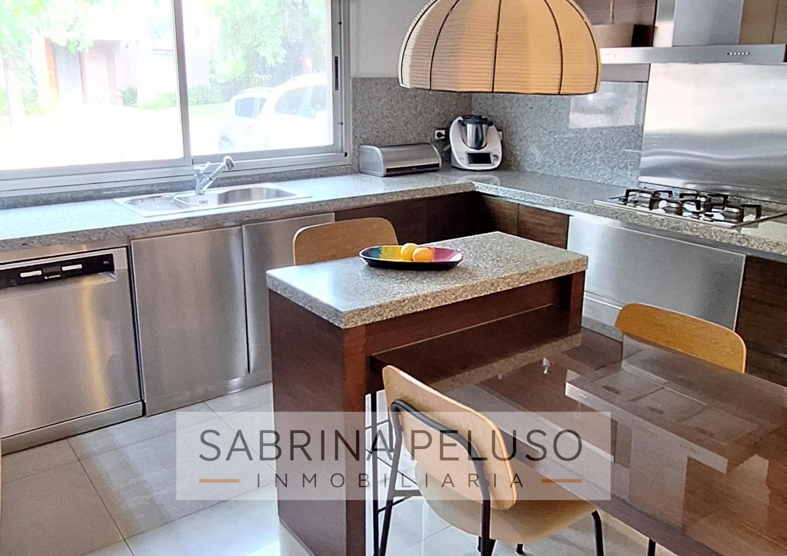 FOR SALE: House in El Casco de Moreno