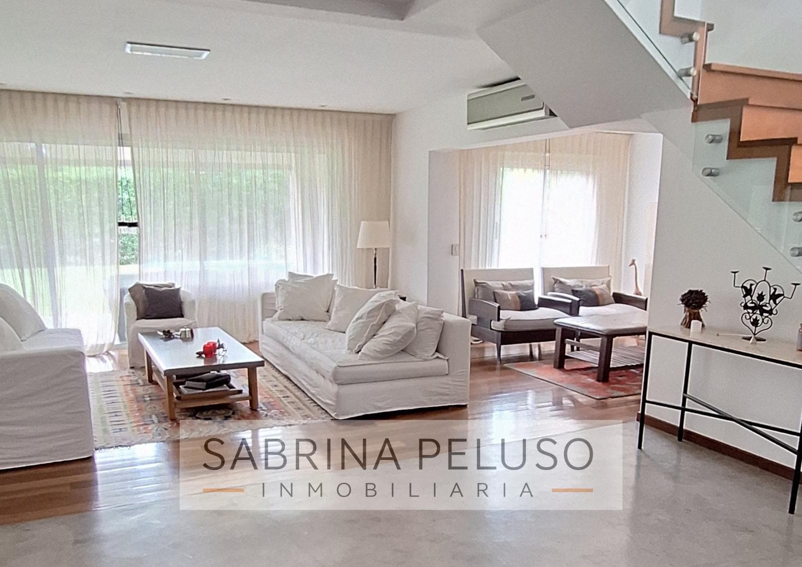 FOR SALE: House in El Casco de Moreno