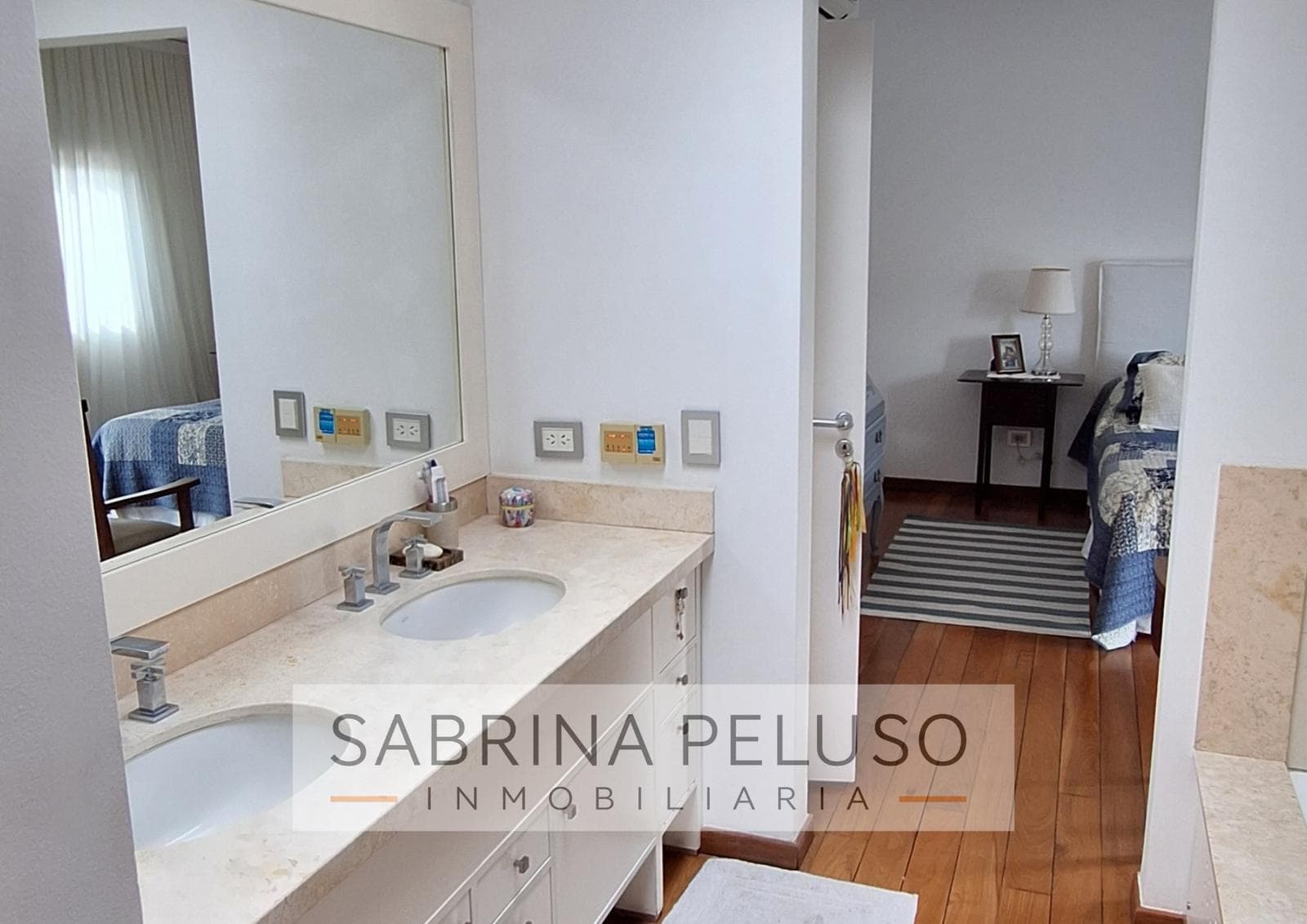 FOR SALE: House in El Casco de Moreno