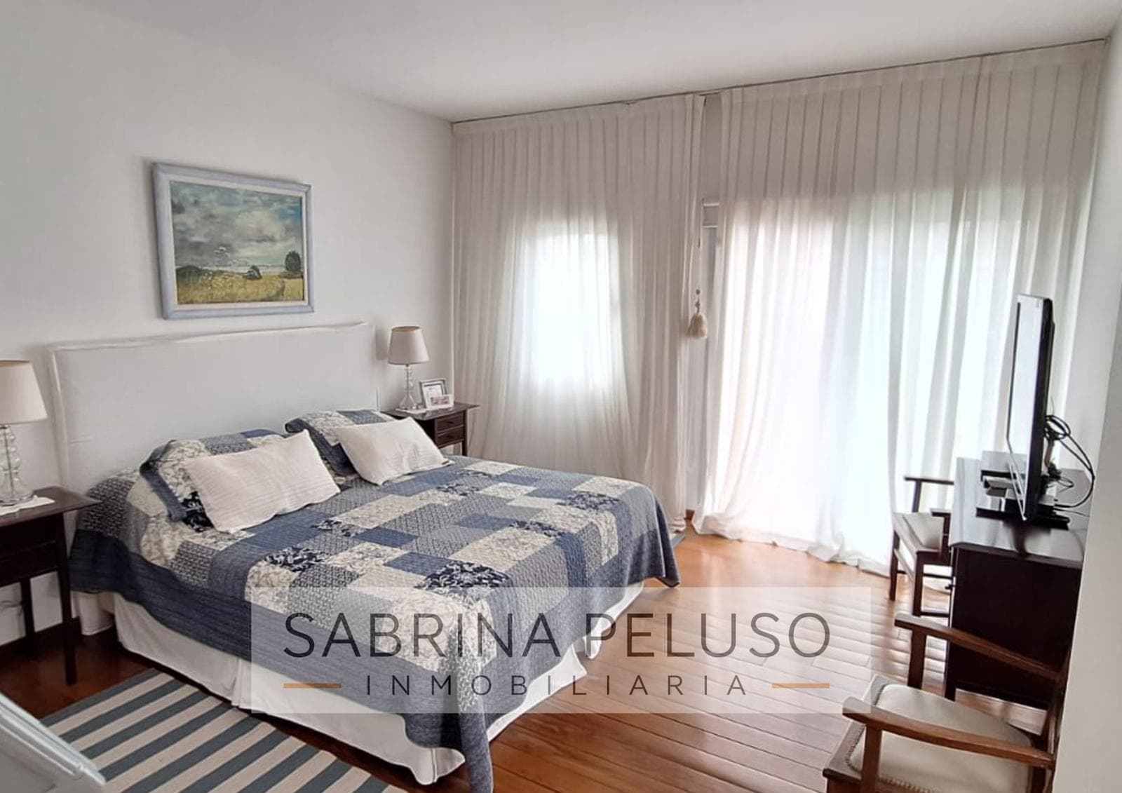 FOR SALE: House in El Casco de Moreno