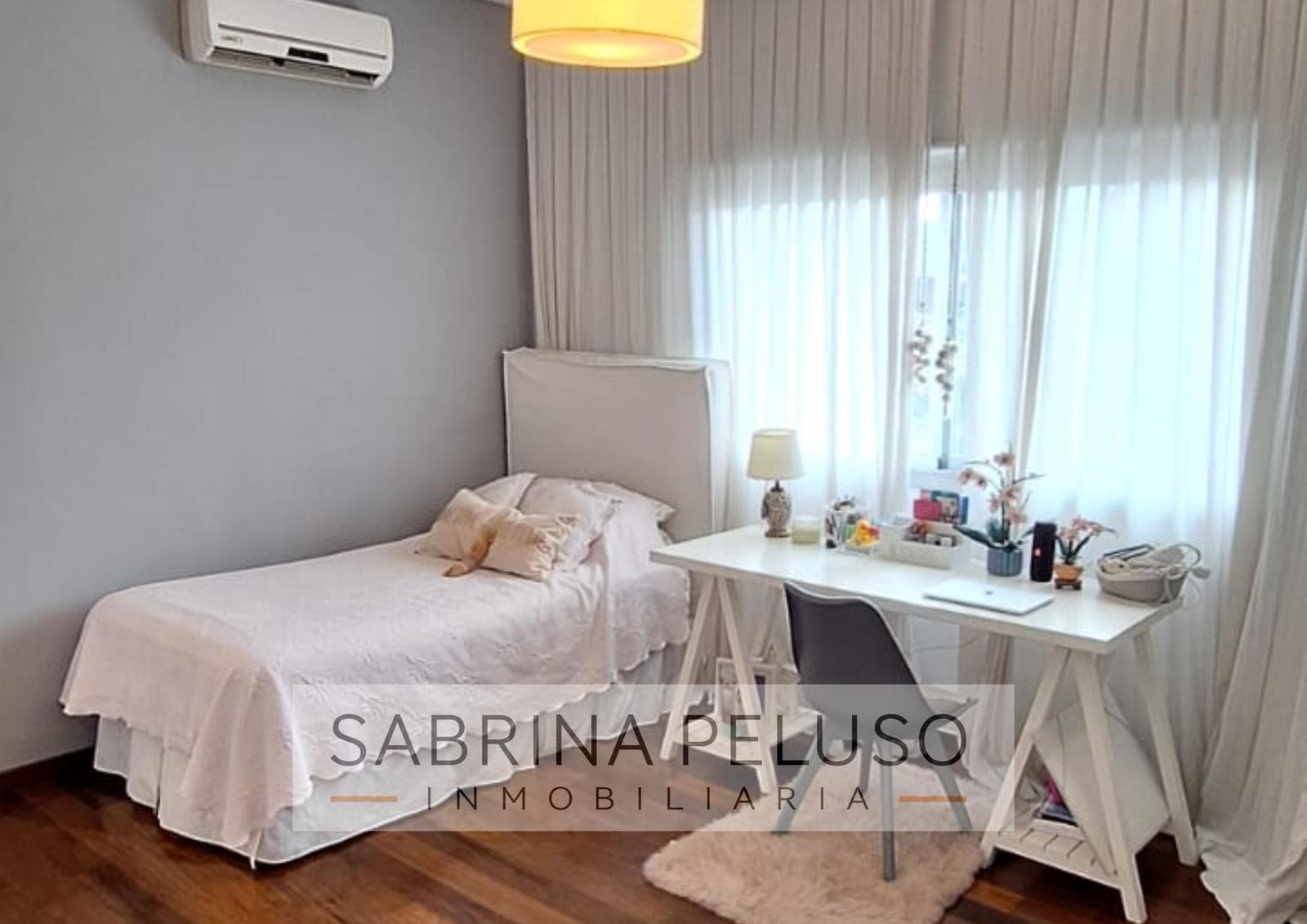 FOR SALE: House in El Casco de Moreno