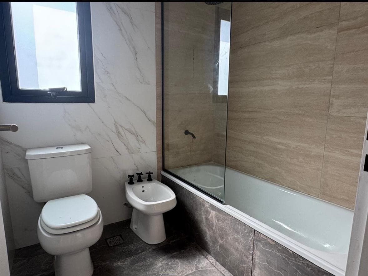 Modern-Style House for Sale - In El Ensueño