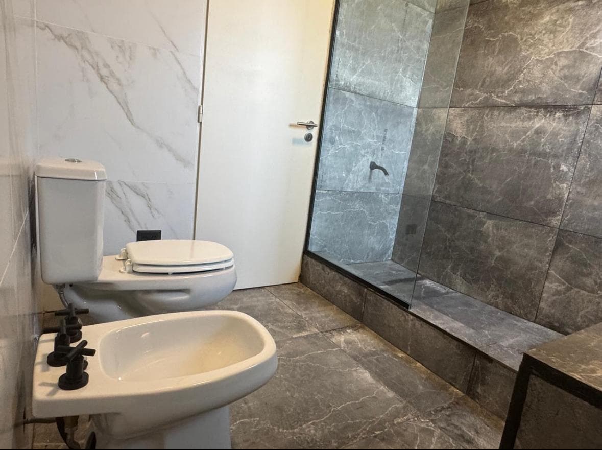 Modern-Style House for Sale - In El Ensueño