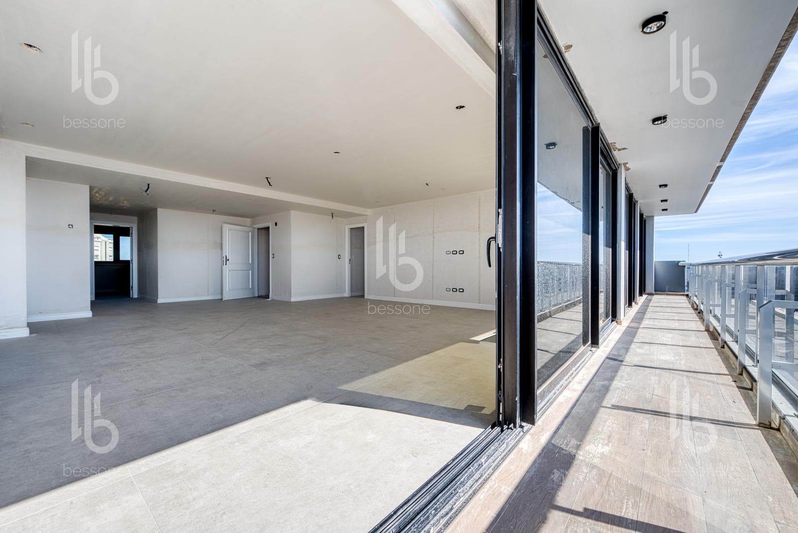 Apartment - La Perla Sur